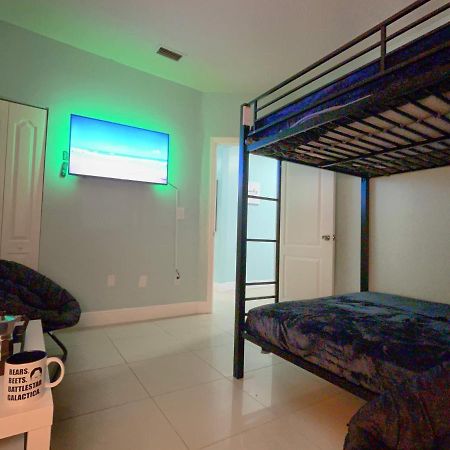 Marlins Park Suites - Apartment 4 - Cafe Colada Suite Miami Luaran gambar