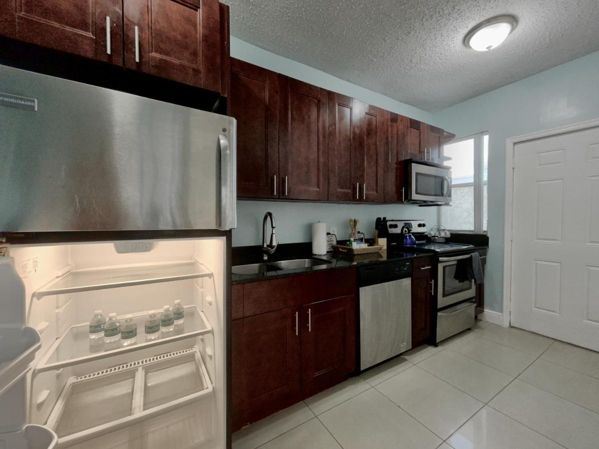 Marlins Park Suites - Apartment 4 - Cafe Colada Suite Miami Luaran gambar