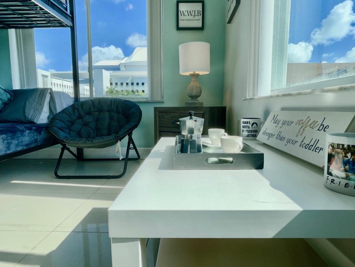 Marlins Park Suites - Apartment 4 - Cafe Colada Suite Miami Luaran gambar