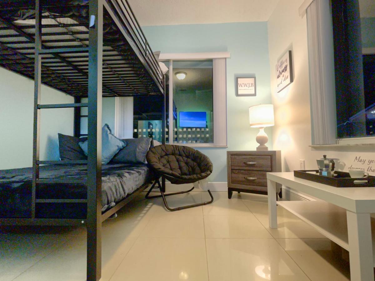 Marlins Park Suites - Apartment 4 - Cafe Colada Suite Miami Luaran gambar